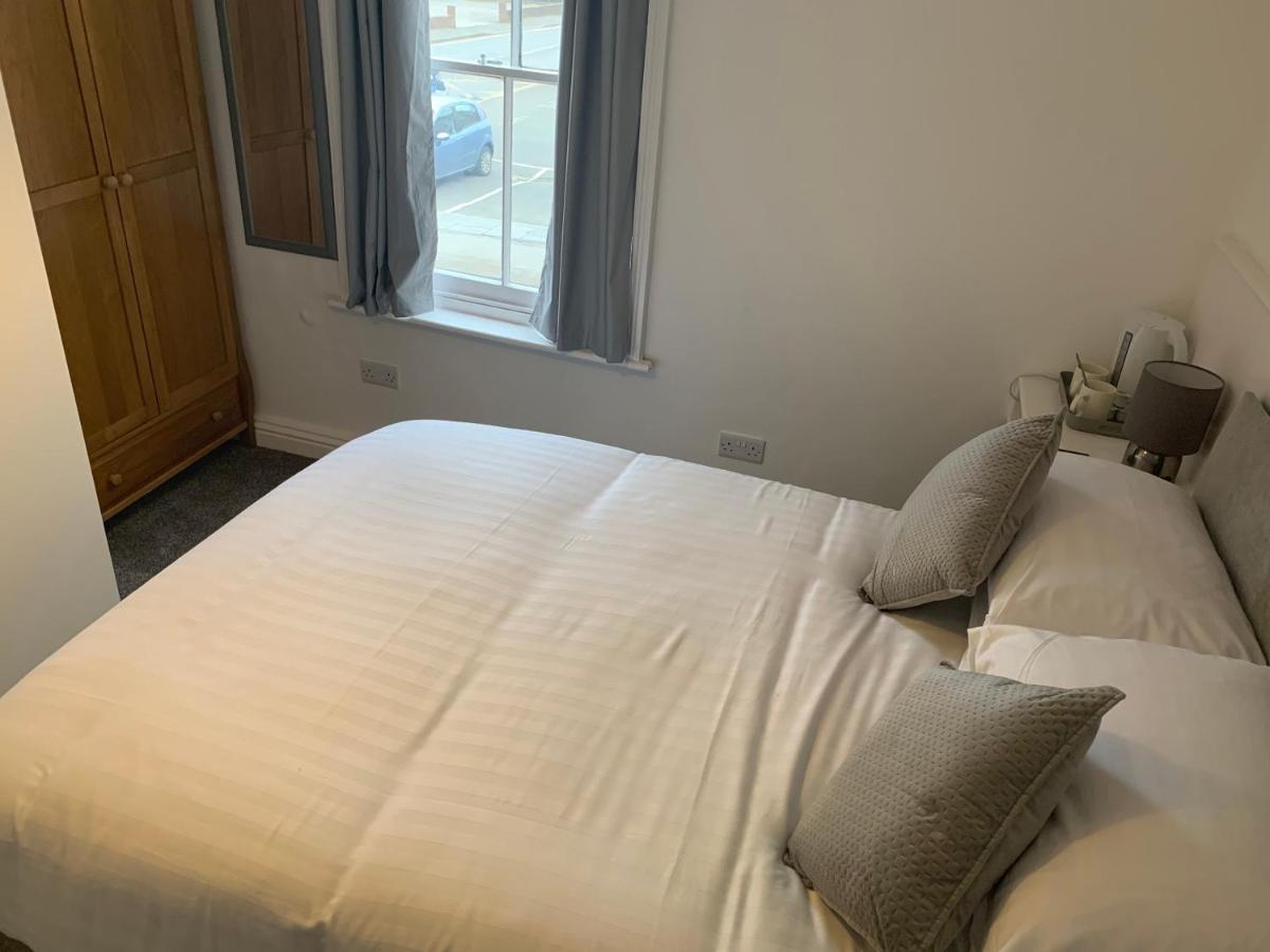 רטפורד Rooms At The Inn מראה חיצוני תמונה