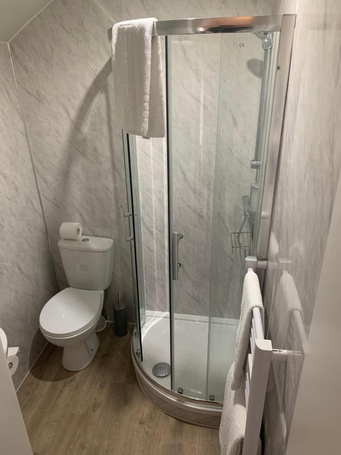 רטפורד Rooms At The Inn מראה חיצוני תמונה