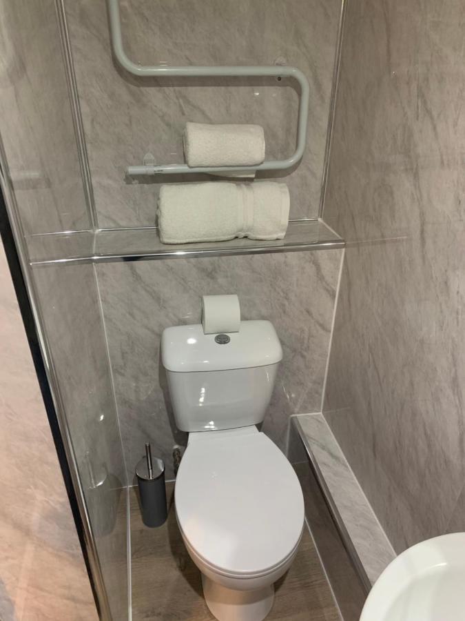 רטפורד Rooms At The Inn מראה חיצוני תמונה