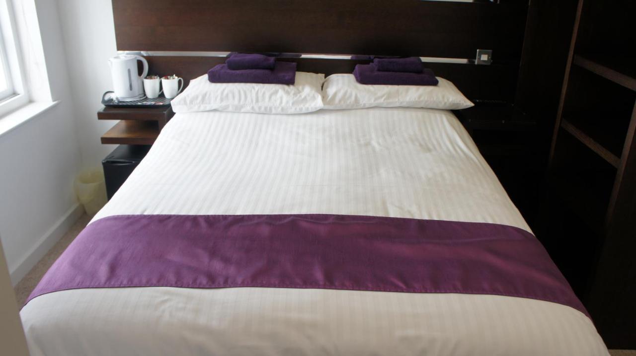 רטפורד Rooms At The Inn מראה חיצוני תמונה